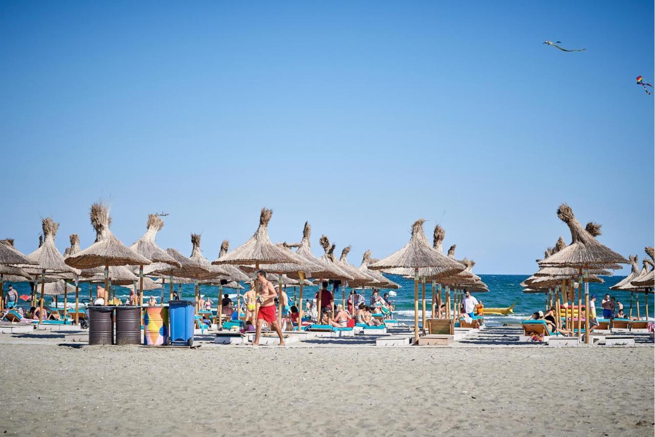 Aquamarin 2Bd Apt Spa N Pools Beach Resort Năvodari Esterno foto