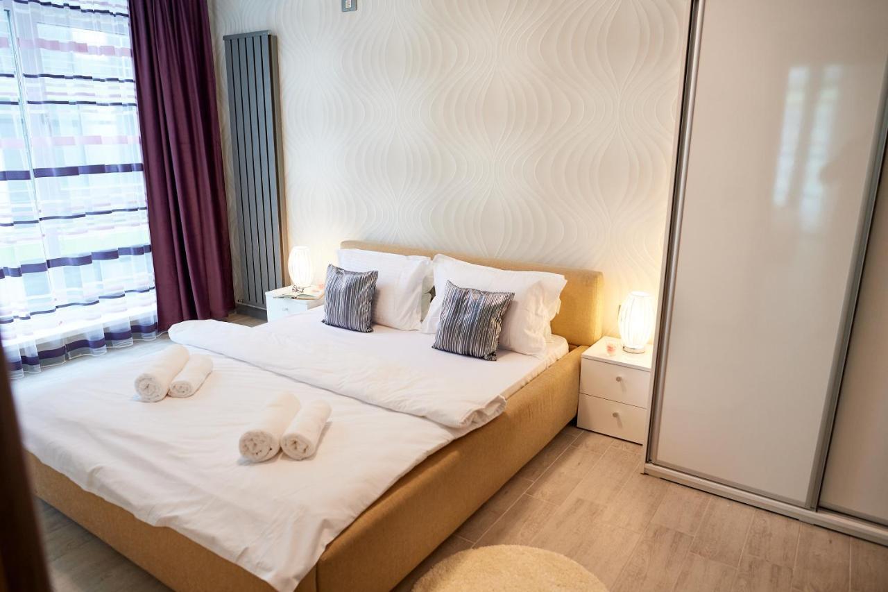 Aquamarin 2Bd Apt Spa N Pools Beach Resort Năvodari Esterno foto